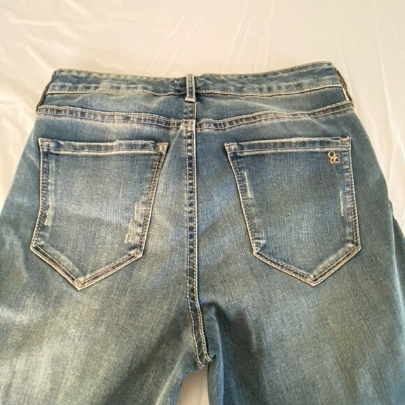Jessica Simpson Curvy High Rise Skinny Studded Accent Medium Wash 5-pocket Jeans - Picture 1 of 8